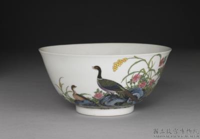 图片[2]-Bowl with birds and flowers in falangcai painted enamels, Qing dynasty, Yongzheng reign (1723-1735)-China Archive